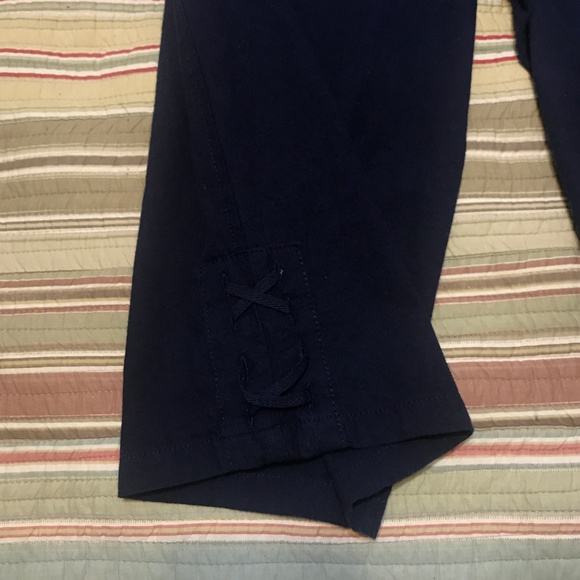 ⭐️3/$10 Gloria Vanderbilt Casuals - Picture 2 of 3